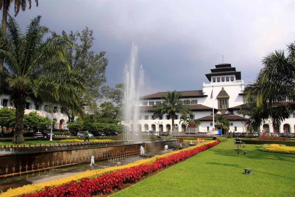 Mitra Bandung Hotel Eksteriør billede