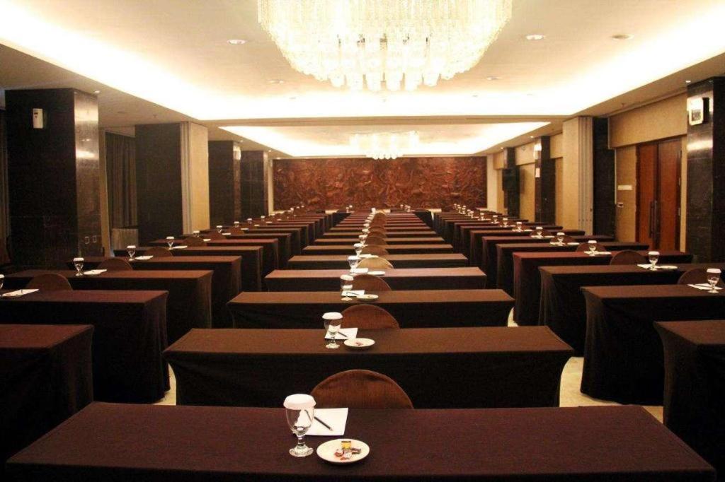 Mitra Bandung Hotel Eksteriør billede